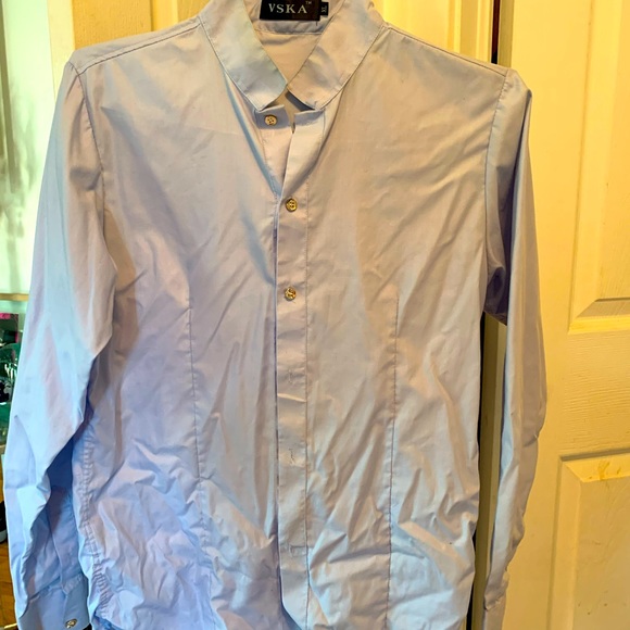 Shirt is black with white collar blouse. - Picture 3 of 4